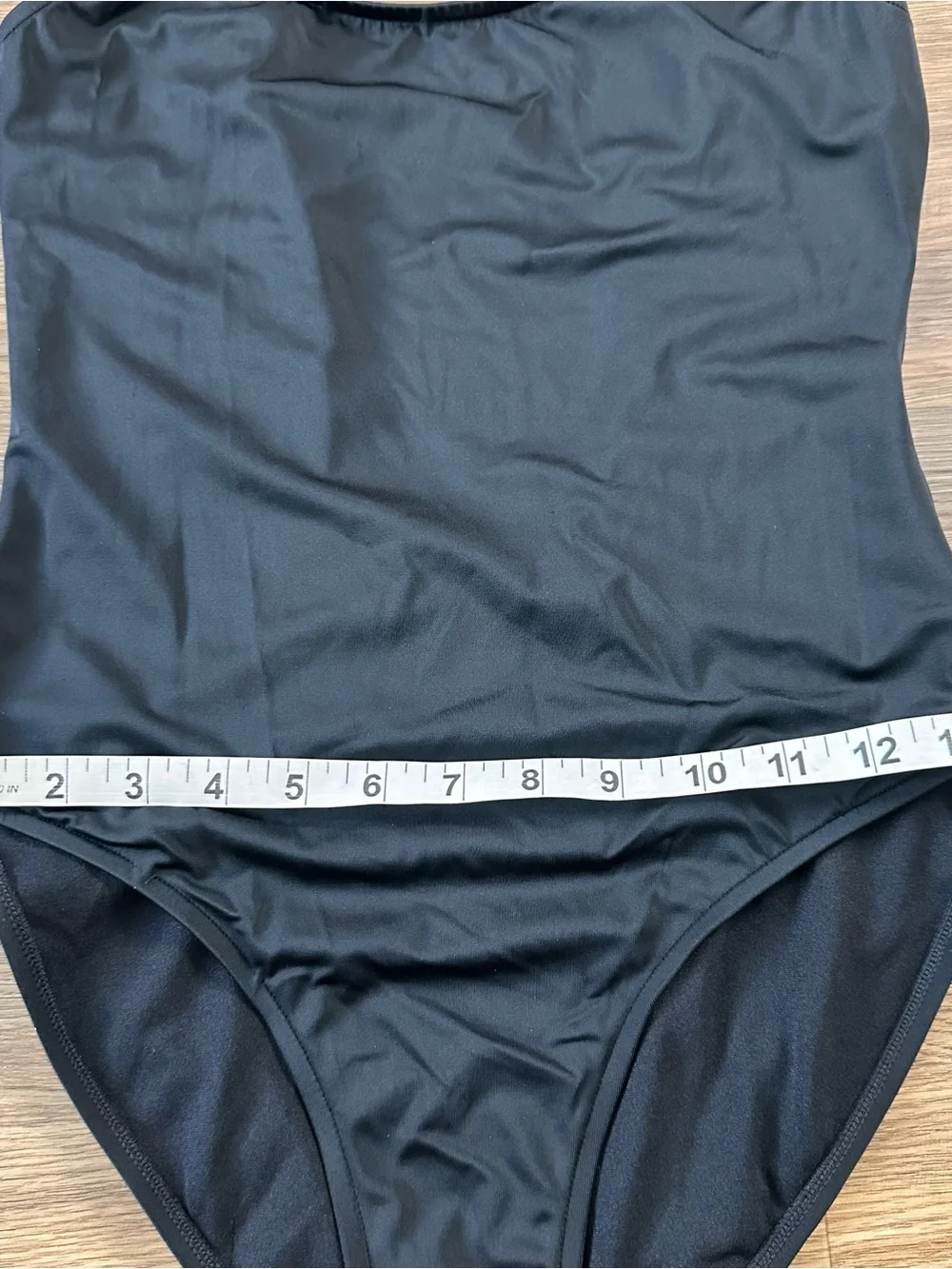 Onia‎ One Piece Swimsuit Womens Large Black Scoop Neck Classic Beach Modest EUC